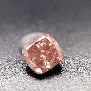 0.42ct Cushion modified Natural Diamond (Fancy Pink, Clarity VVS2, GIA)